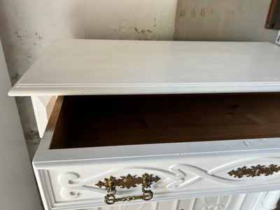 Antikes Vertiko, Jugendstil