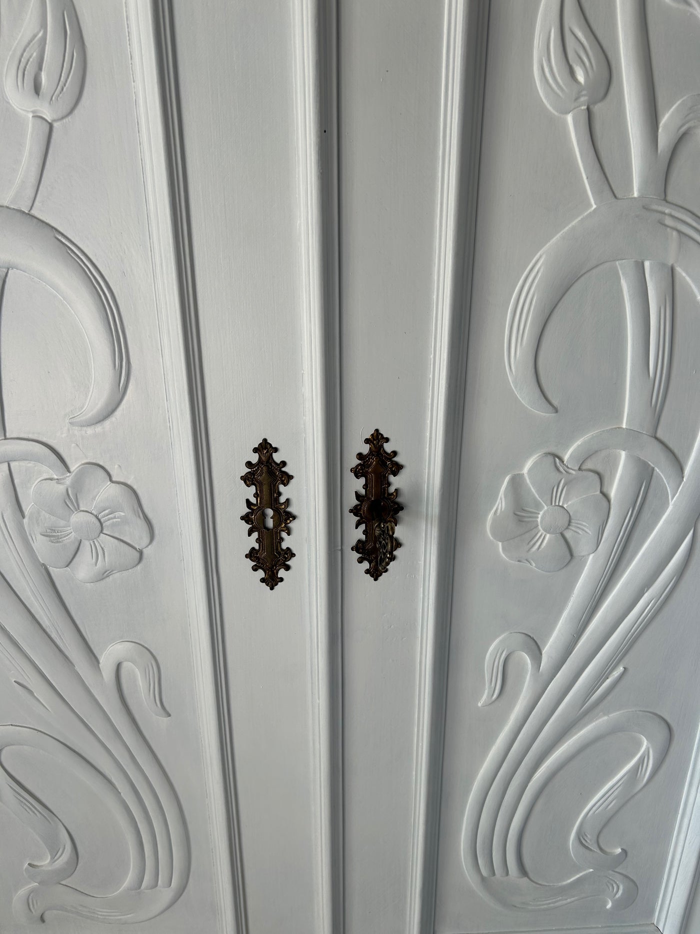 Antikes Vertiko, Jugendstil