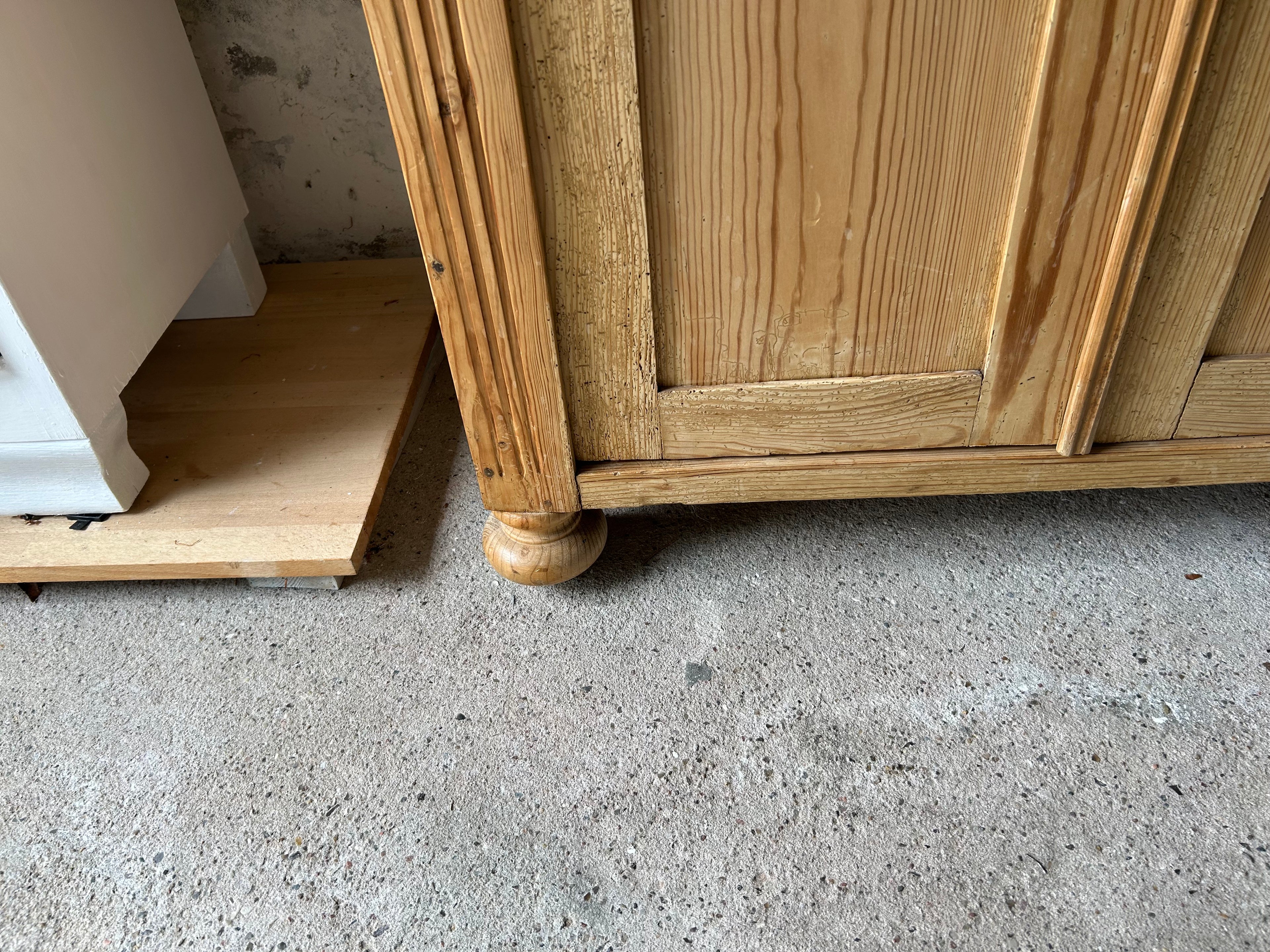 Antikes Vertiko aus der Gründerzeit, Shabby Chic