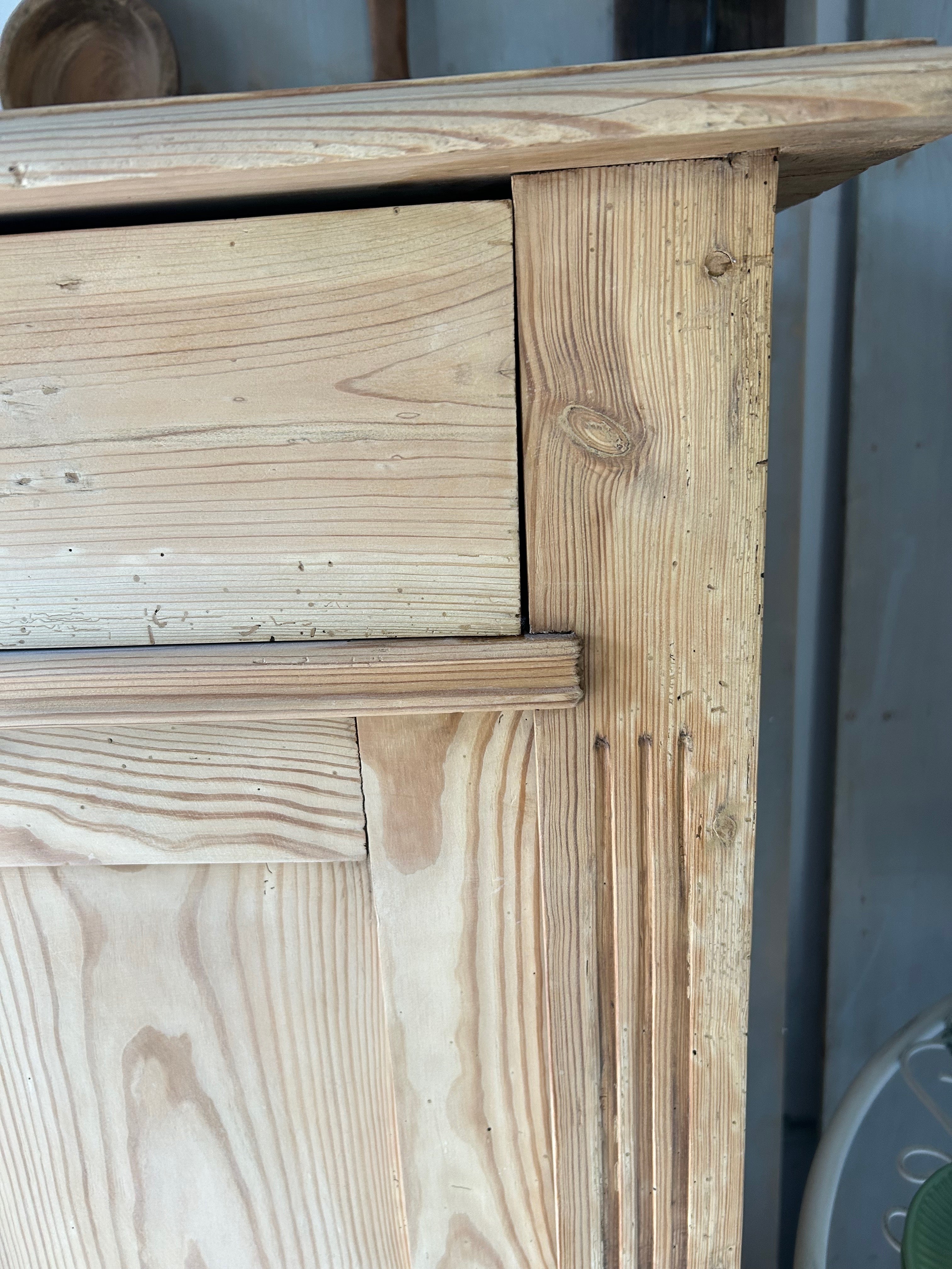 Antikes Vertiko aus der Gründerzeit, Shabby Chic