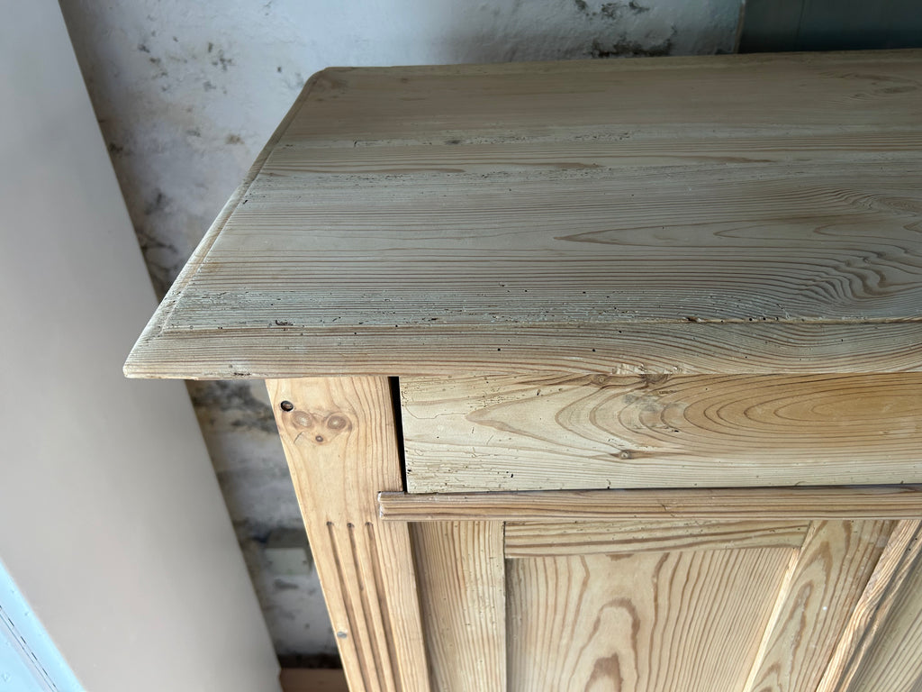 Antikes Vertiko aus der Gründerzeit, Shabby Chic