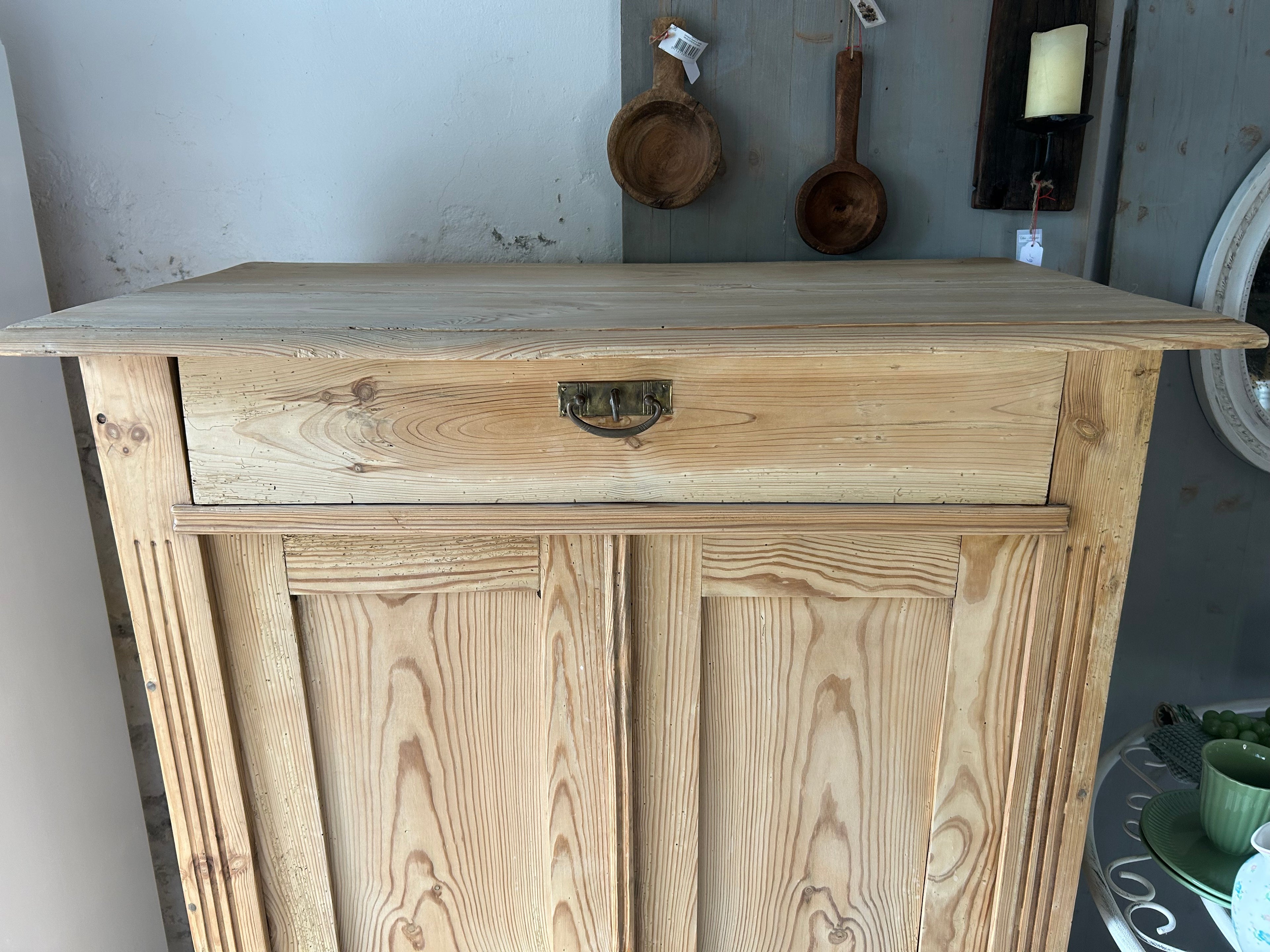 Antikes Vertiko aus der Gründerzeit, Shabby Chic