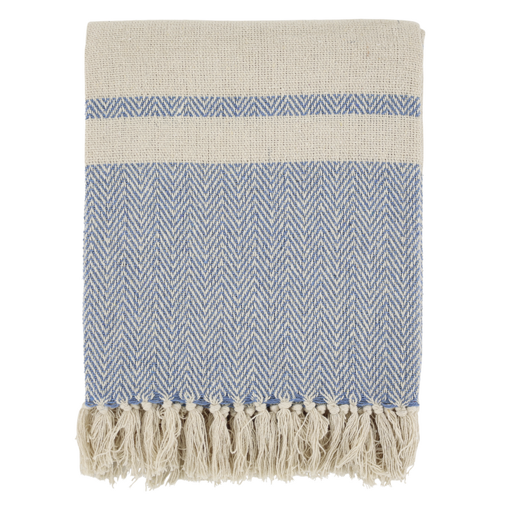 Chic Antique Aix Plaid Sky Blue 130x150 cm als Freisteller mit Fransen