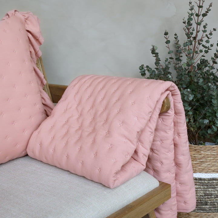 Chic Antique Aix Vintage Quilt in der Farbe Old Rose