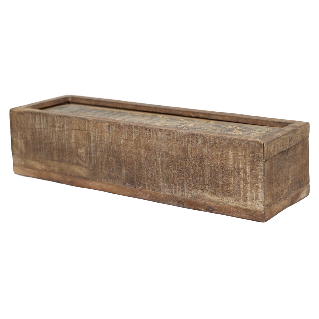 Chic Antique Grimaud Holzkasten Masala aus recyceltem Holz in Natur freigestellt mit rustikaler Holzstruktur