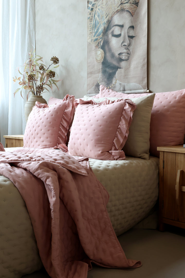Weicher Chic Antique Kissenbezug 50 × 50 cm in Old Rose