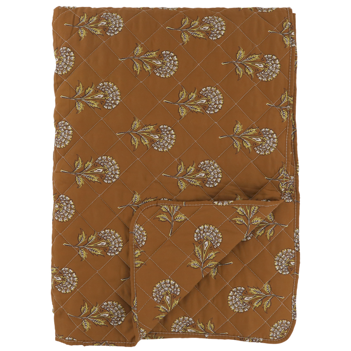 Chic Antique Quilt Aix Vintage Terracotta mit Blumenmuster aus Baumwolle Freisteller