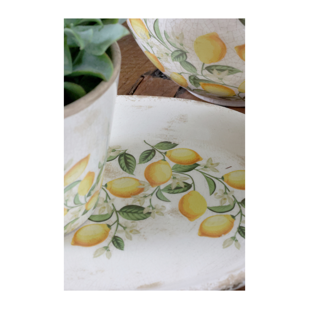 Chic Antique Tablett Limone Blossom Detailaufnahme Zitronen und Blumenmuster Keramik Landhausstil