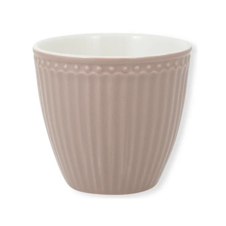 GreenGate Latte Becher Alice Haselnuss aus Porzellan 350 ml im skandinavischen Landhausstil