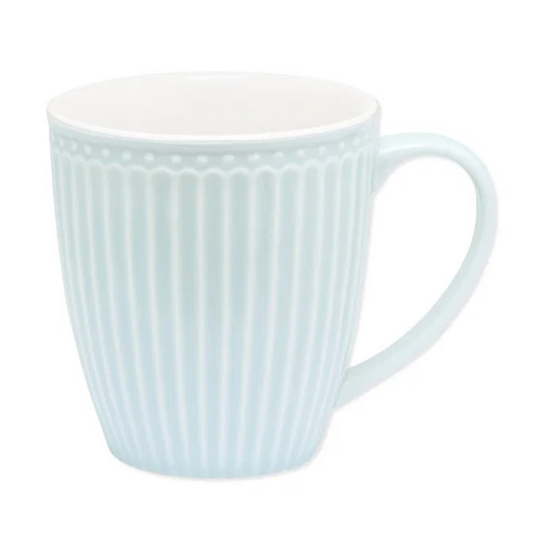 GreenGate Tasse Alice Hellblau aus Porzellan 0,35 l mit Henkel im skandinavischen Landhausstil