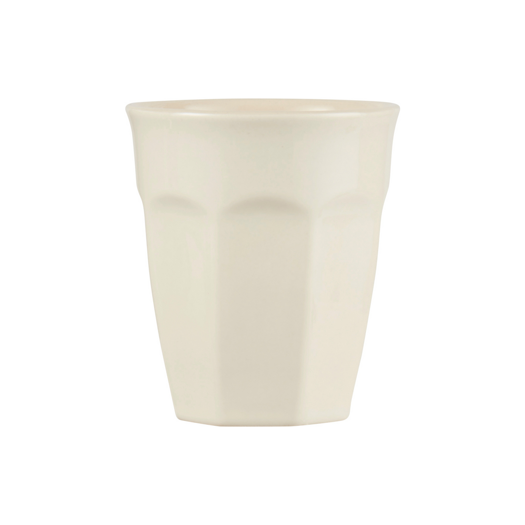 IB Laursen Mynte Becher Butter Cream aus Steingut – cremefarbener Becher freigestellt
